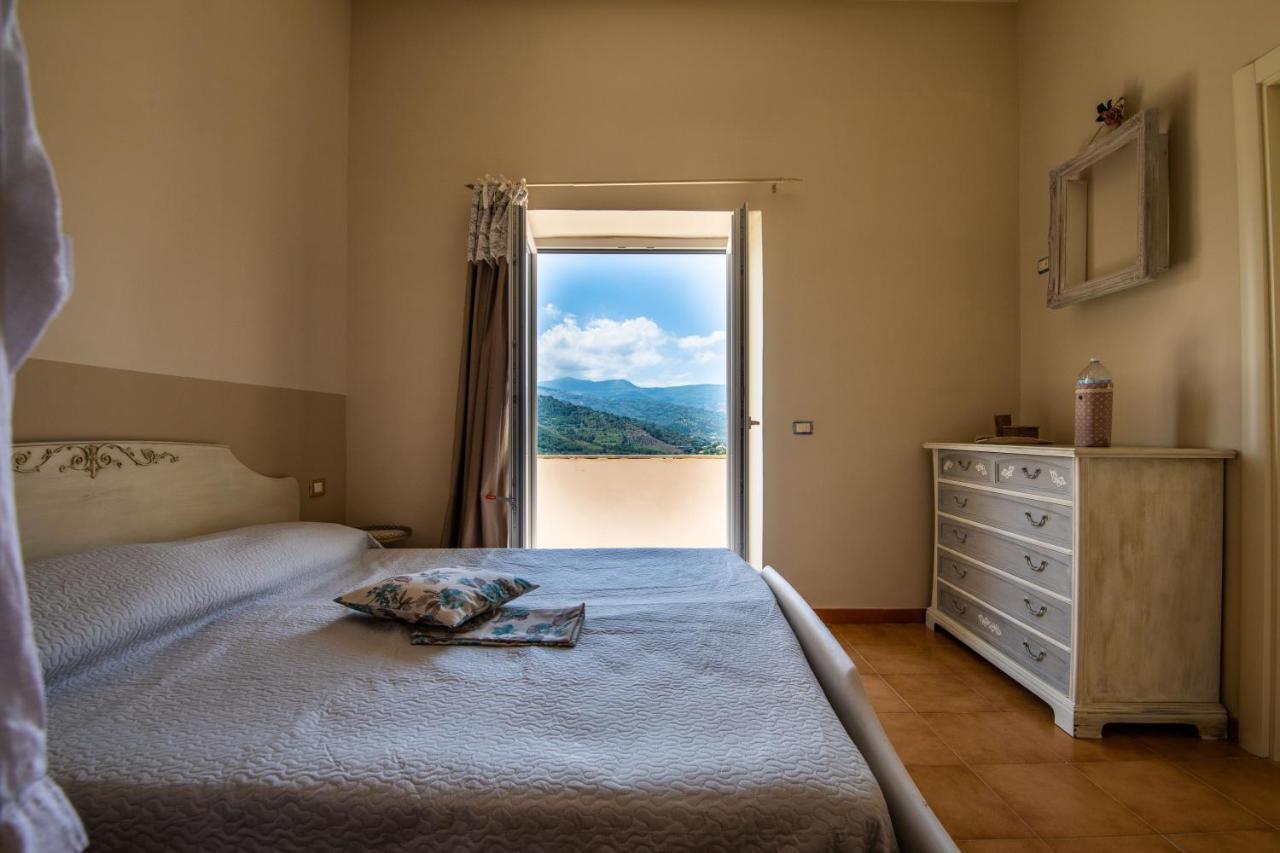 Il Panorama Housing Cilento Aparthotel Santa Maria di Castellabate Exterior photo